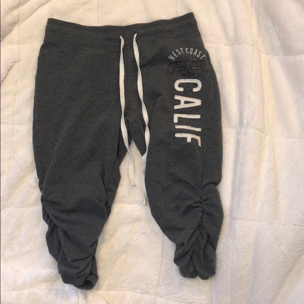 Cropped grey sweats